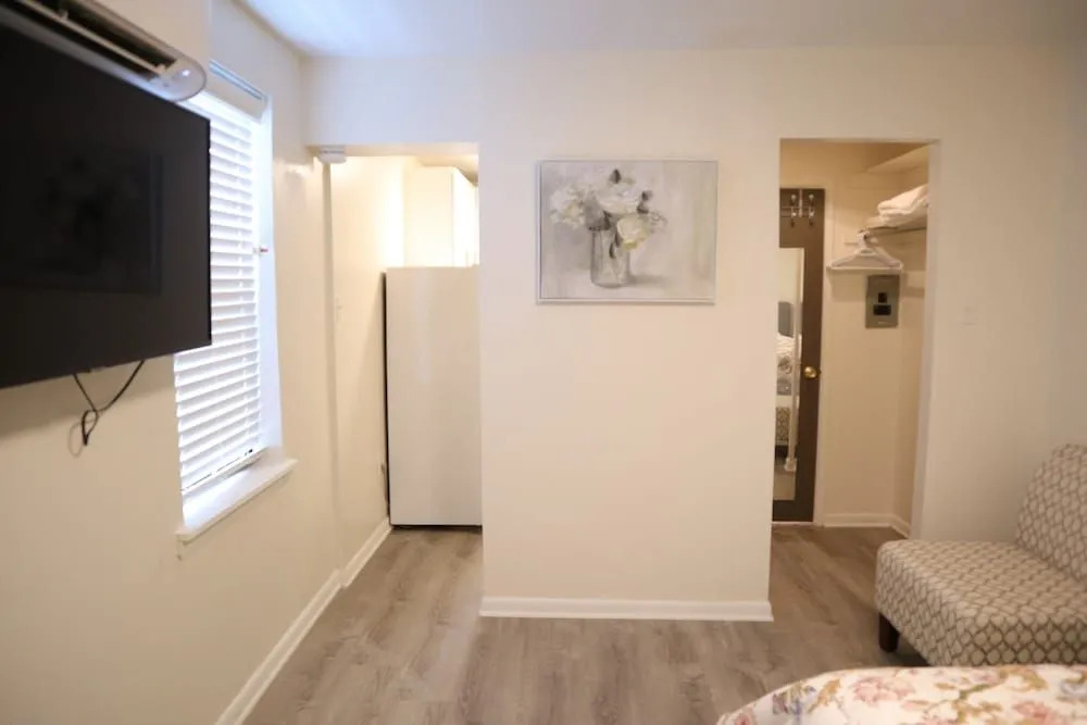 Rittenhouse Suites