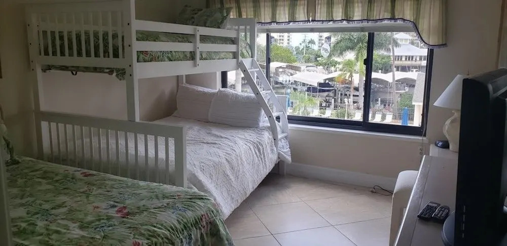 Santa Maria Harbour Resort 202 by RedAwning