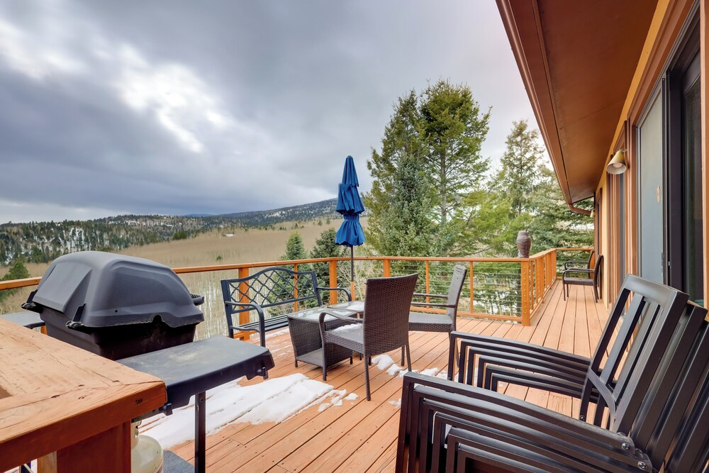 Mountain-View Angel Fire Escape Aces Place