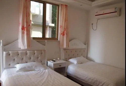 Zhujiajian No.72 Residence