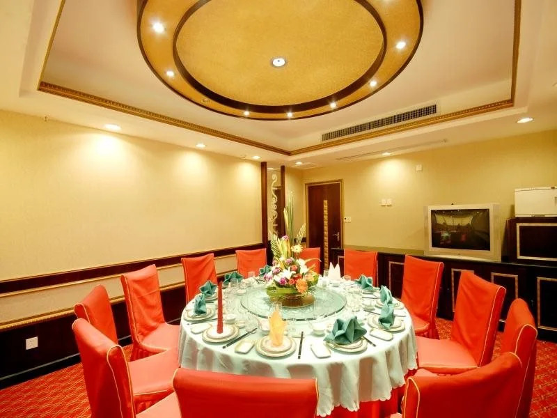 Golden Guangda Hotel