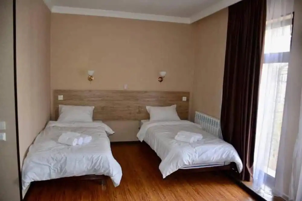 Arg Hotel
