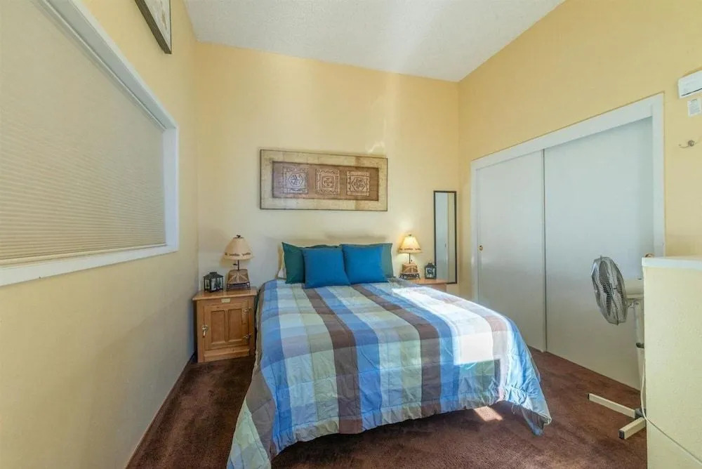 Regency Way Criterion 40 - Spruce