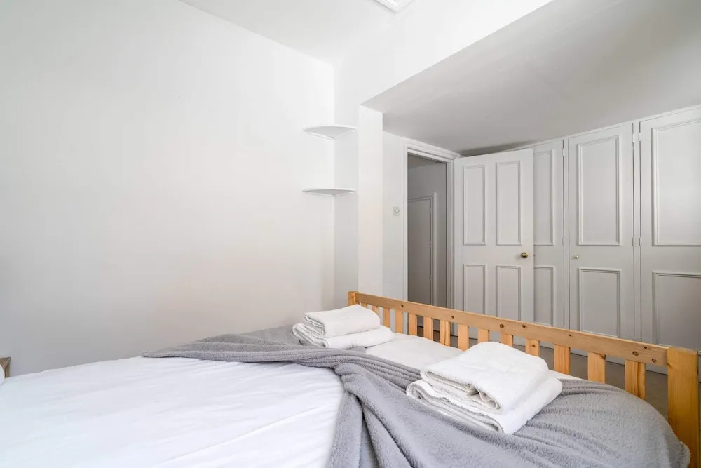 Charming Wandsworth Common Flat