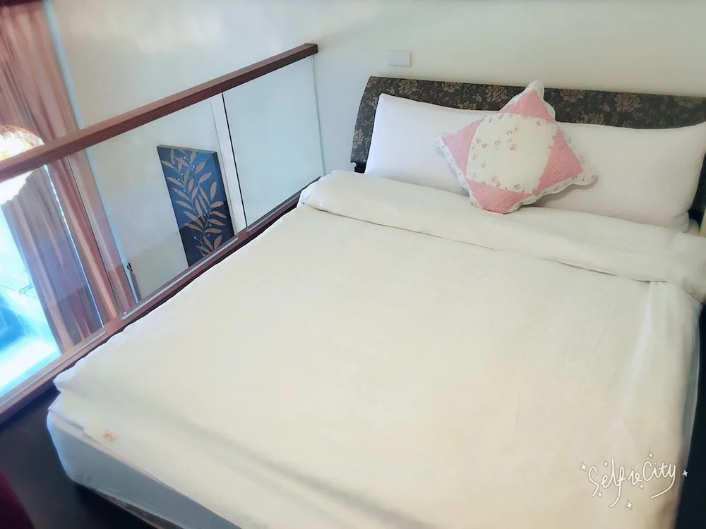 Emma Dora Hotspring B&B-JiaoXi