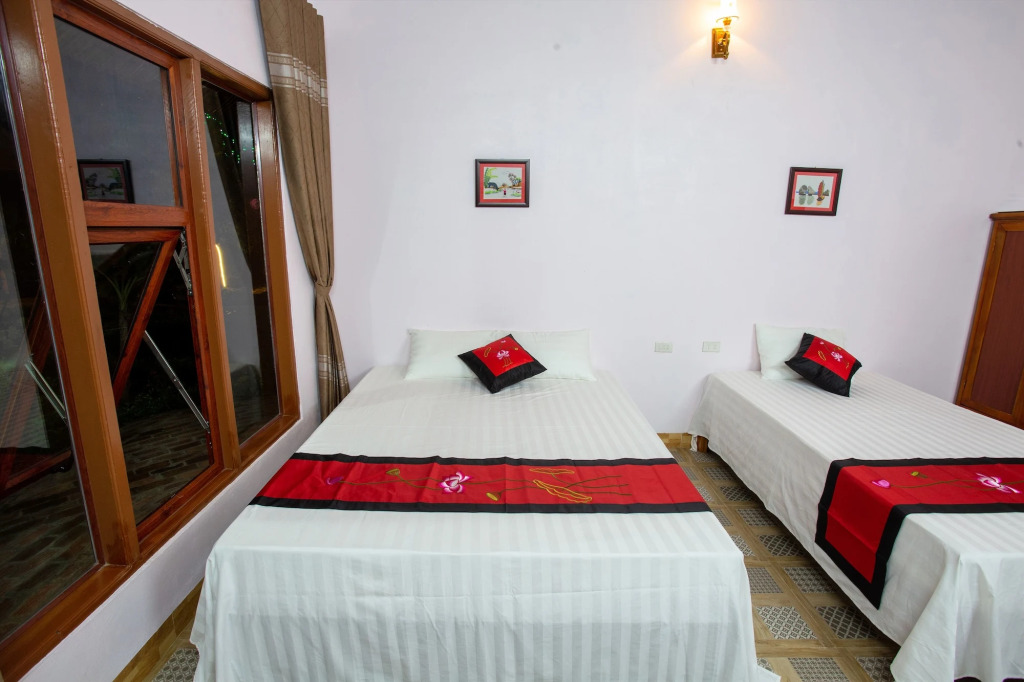 Tam Coc mountain bungalow
