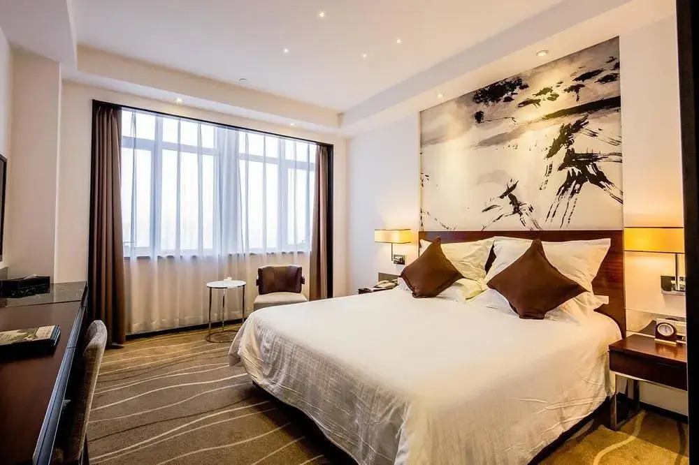 Dazhong Hotel