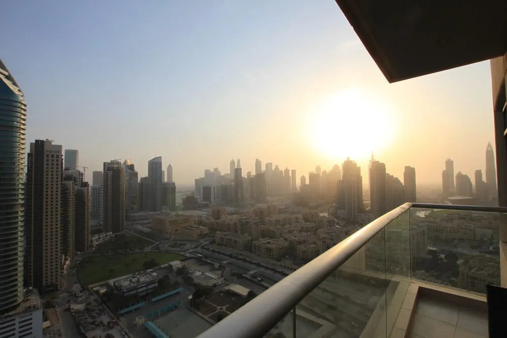 Faraway Homes - Burj Views Luxury