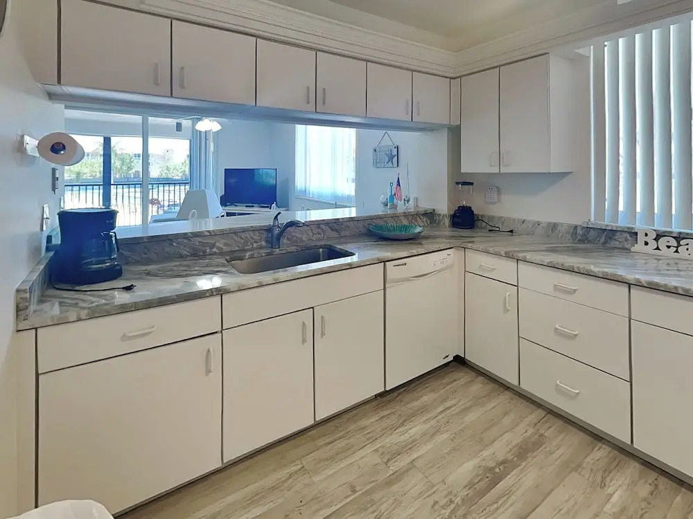 Ocean Harbor by Distinctive Beach Rentals