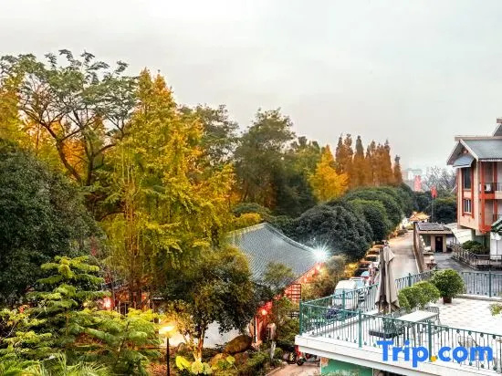 Julan'an Homestay (Guilin Liangjiang Sihu Dongxi Alley Shop)