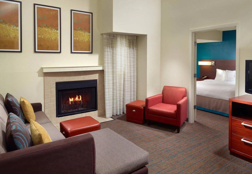 Residence Inn by Marriott Nashville Airport