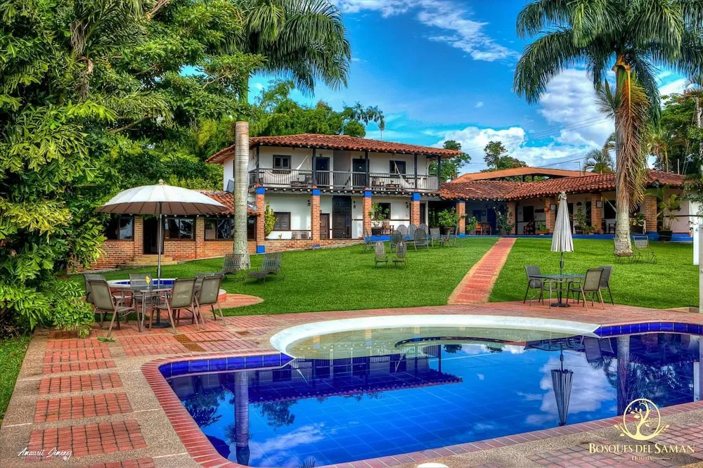 Hotel Bosques Del Saman Alcala