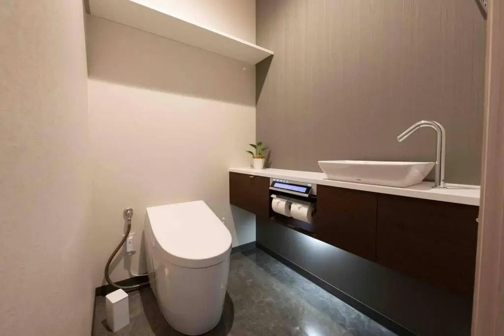 【603】新築130㎡新築貸切・おしゃれで全室.エアコン•シャワー•トイレ付