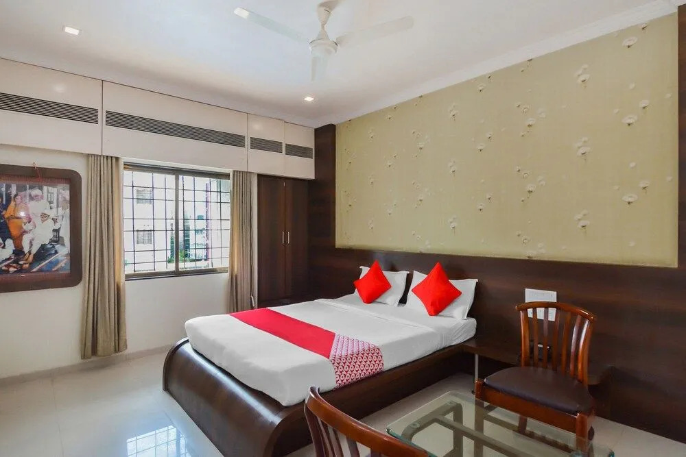 OYO 18493 Hotel Sai Sparsh