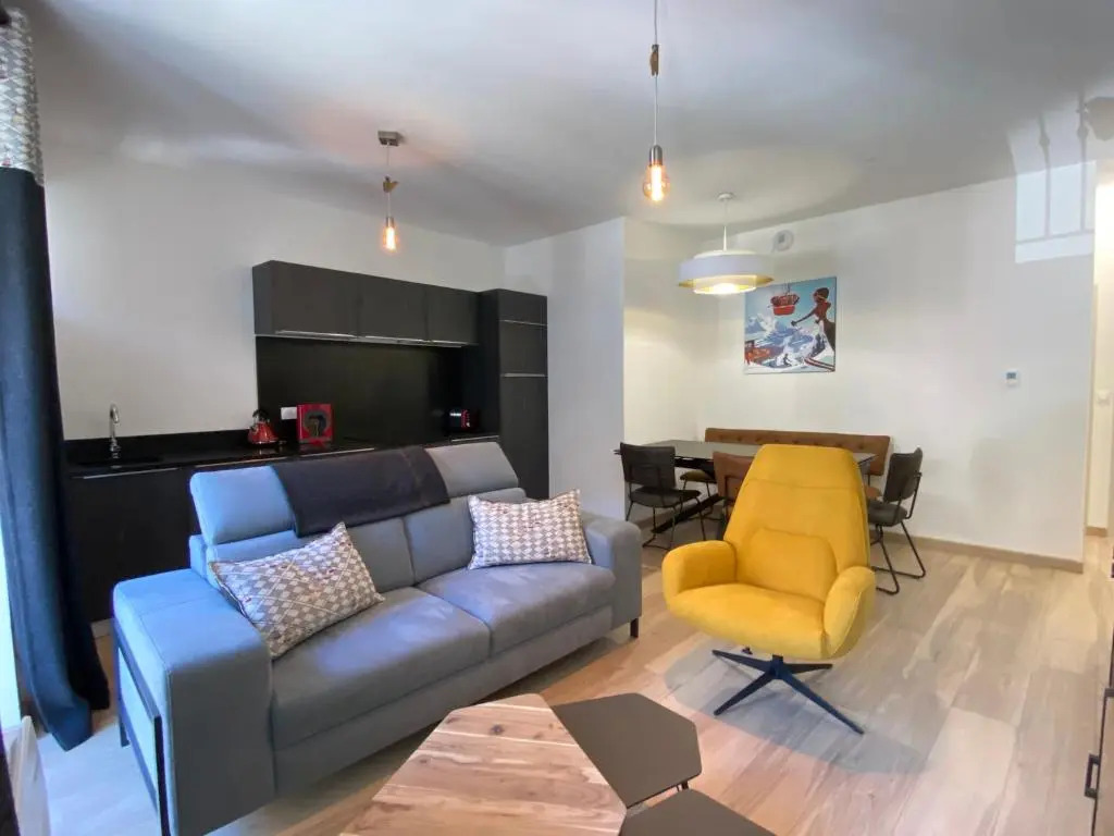 Plein Centre, T3 5p Totalement Renove 55m2. Wifi