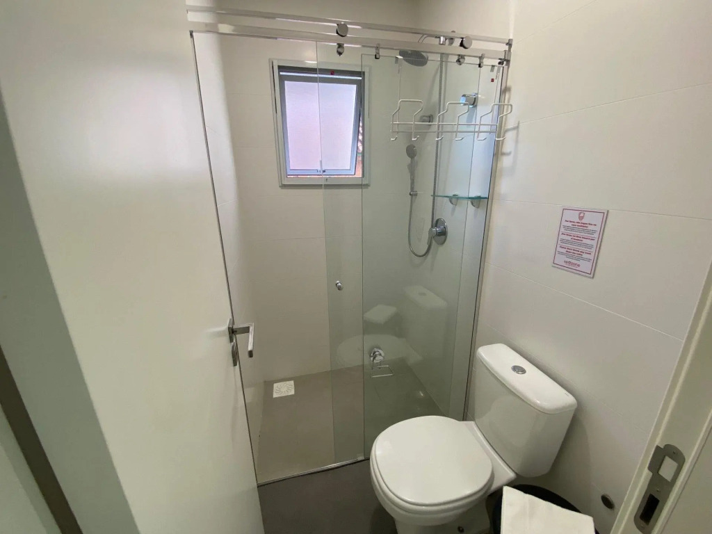 150m Da Praia De Jurere   Excelente Apartamento