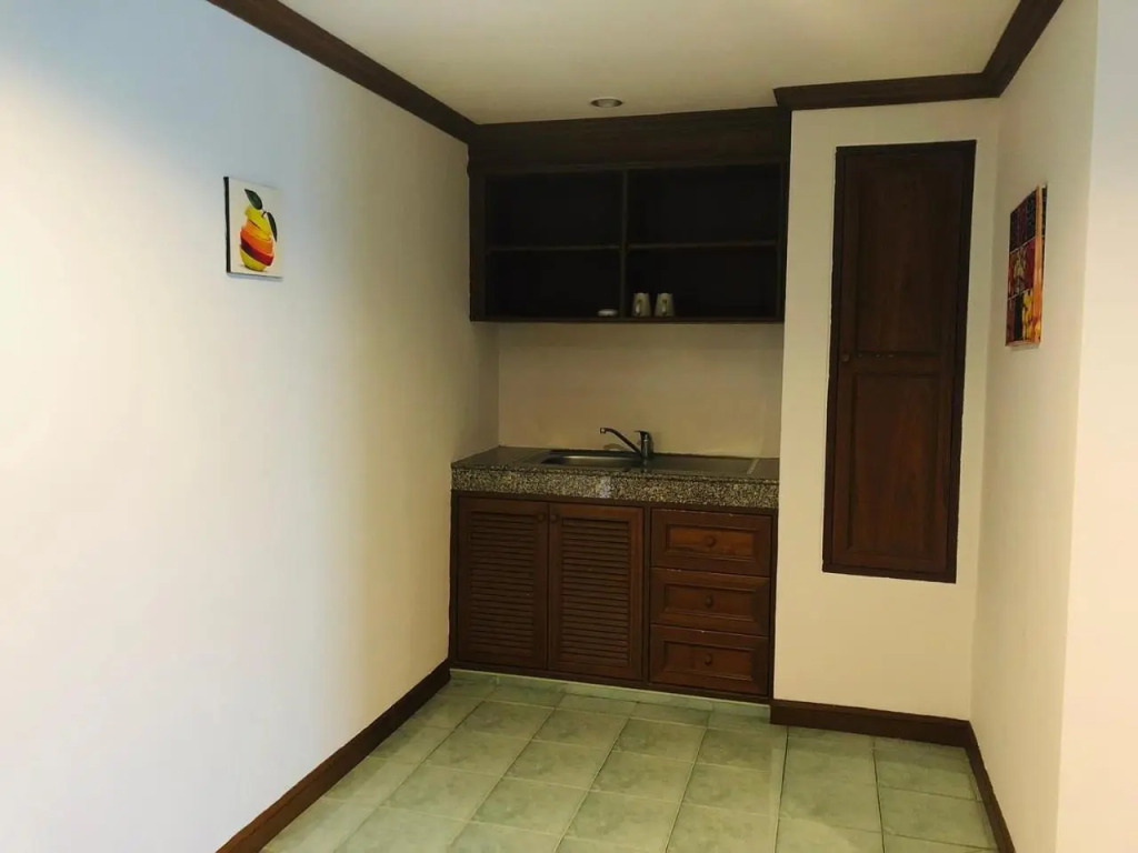 Jiraporn Hill Resort