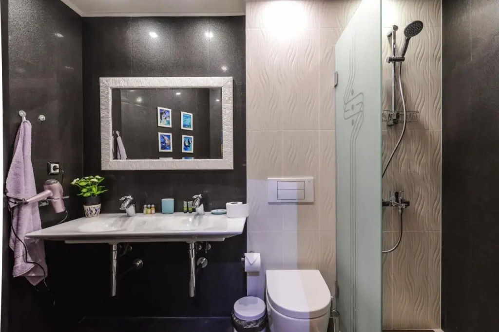 Champs-Élysées Sofia | 2-BDR, 2-BTHR Tsar Simeon Suite