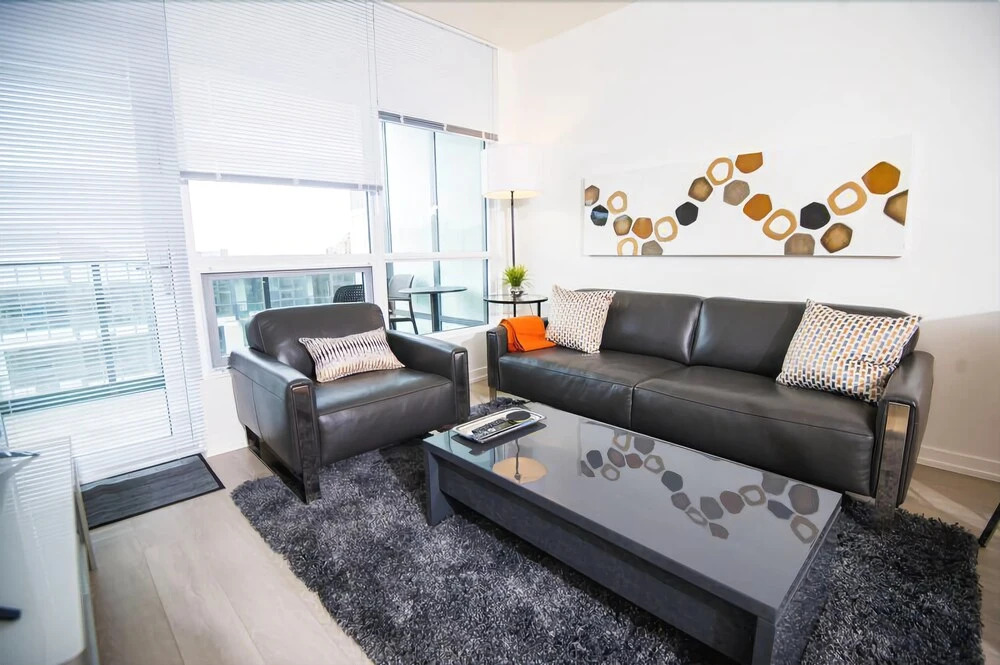 Executive Suites by Roseman - Riverfront