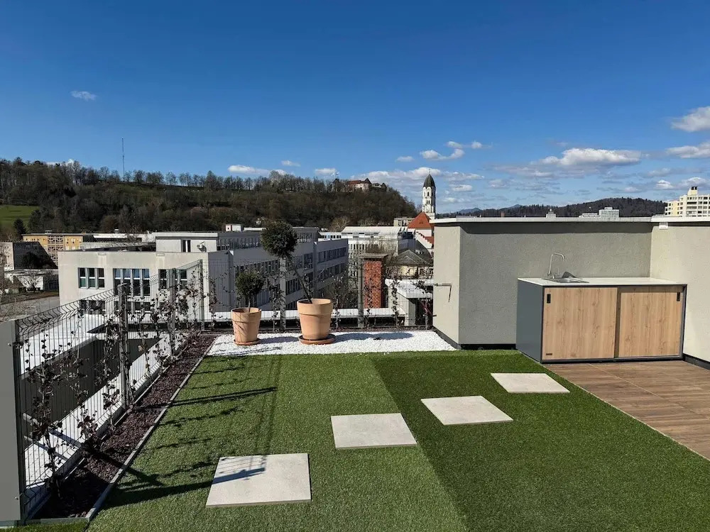 Skyline Penthouse Retreat Luxury in Ljubljana