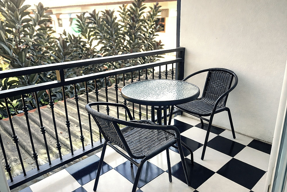 B&T Hostel