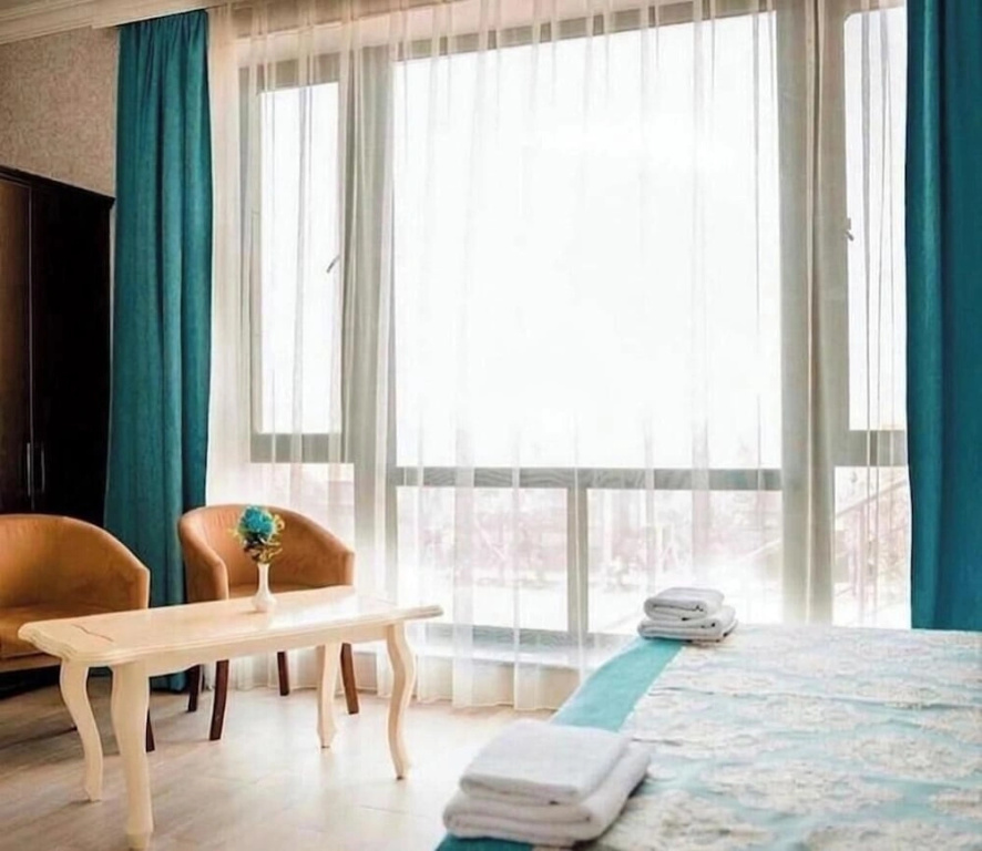 Gallery & Sea Hotel
