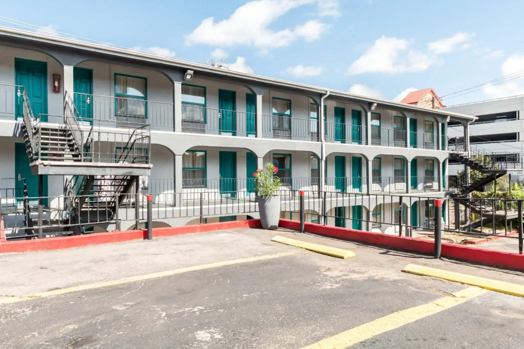 Rodeway Inn