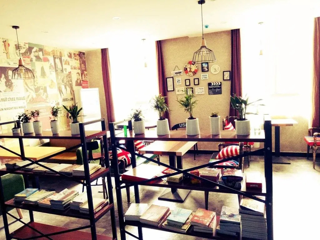 Dream Traveler Hostel