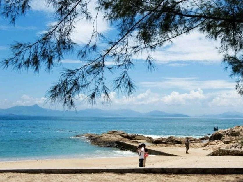 Shiji Sea-view Hotel