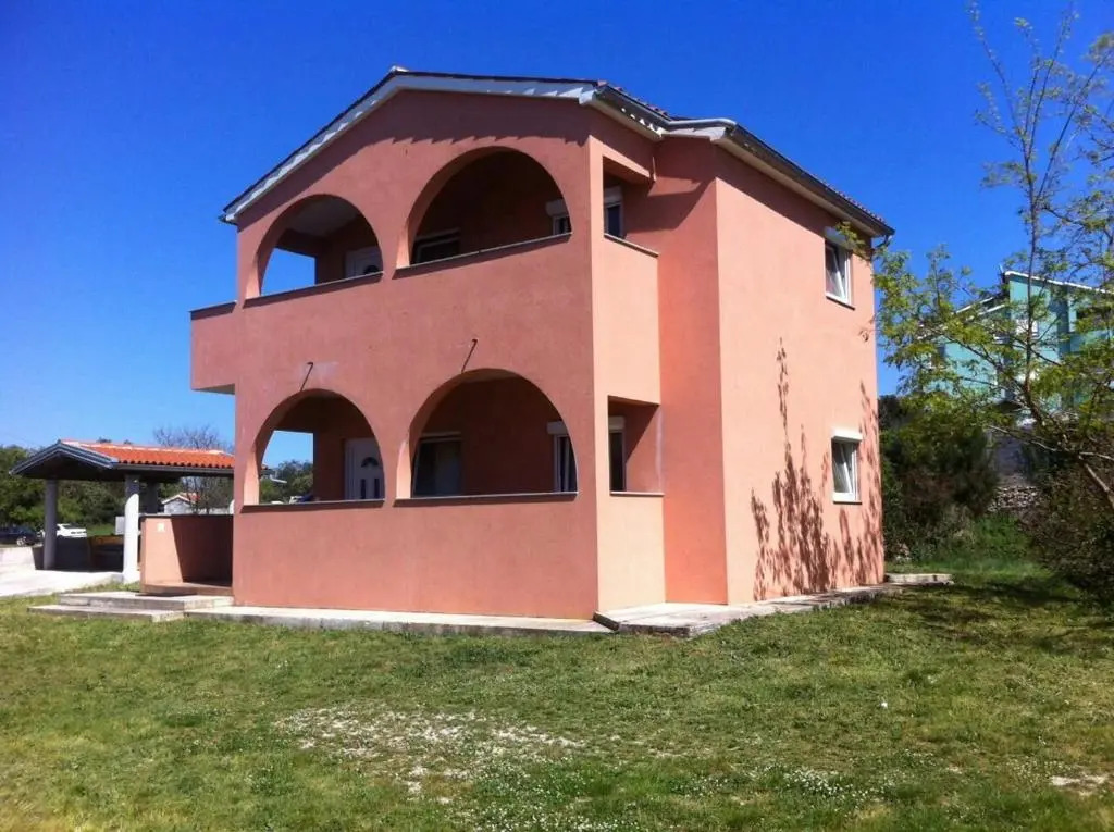 Holiday Home Villa Bella by Interhome