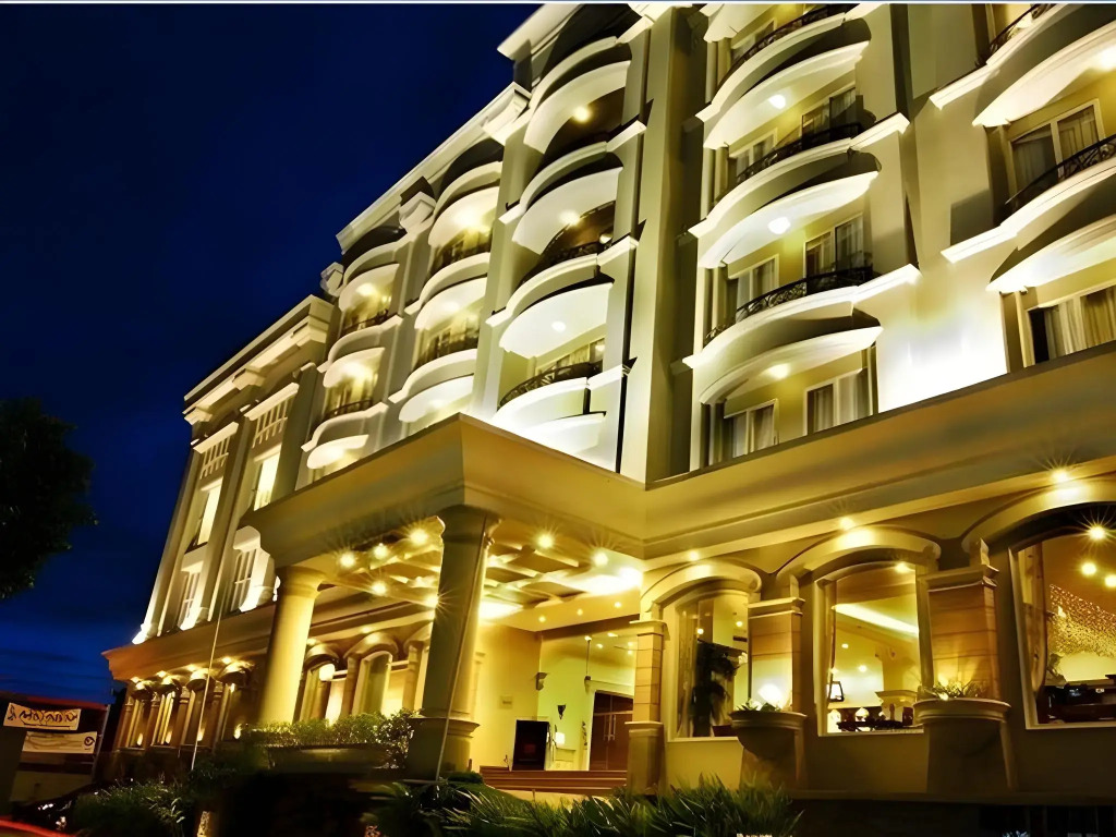 M-Regency Hotel Makassar