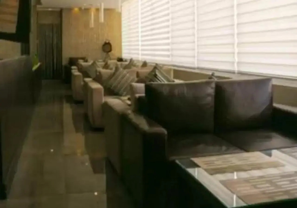 5th Avenue Hotel