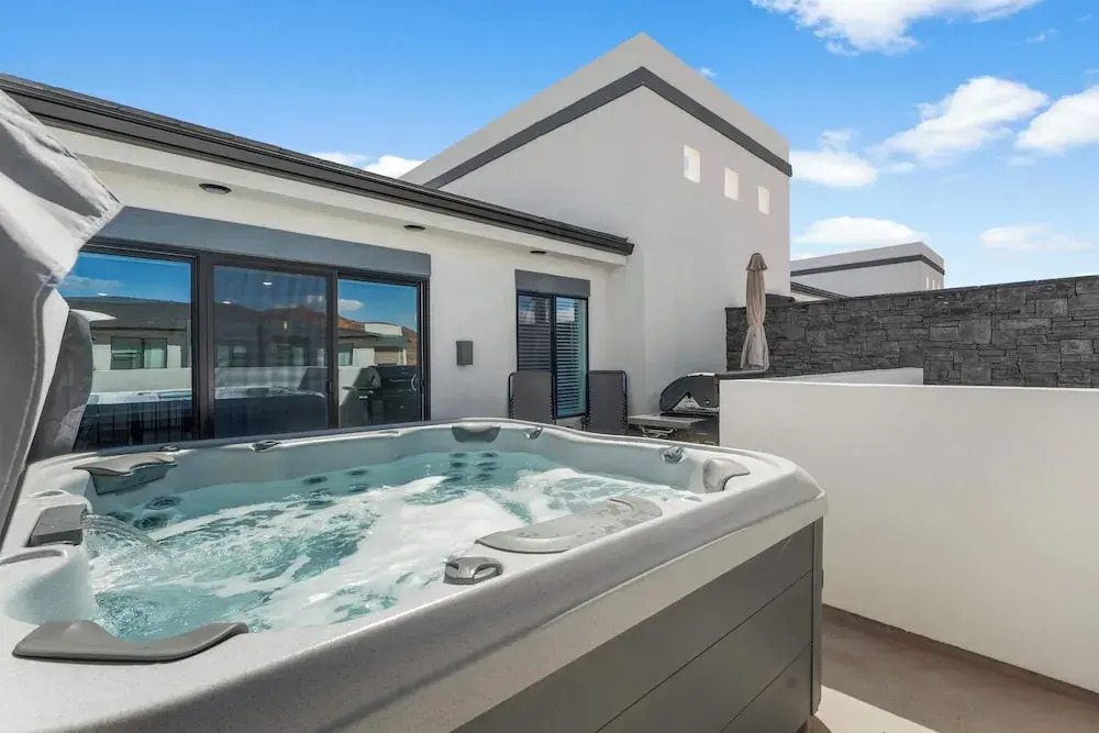 Sunset Ridge - Private Hot Tub Resort Amenities