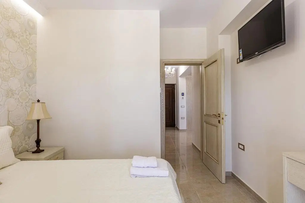 Agapi Villas I & II, Seaside Retreats with Pool & BBQ, By ThinkVilla