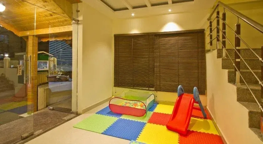 Zip By Spree Hotels Avishi Greens