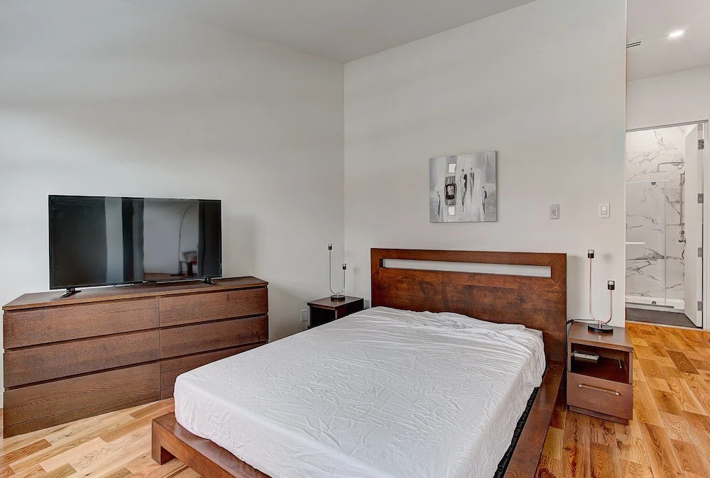 Modern Suites in NDG