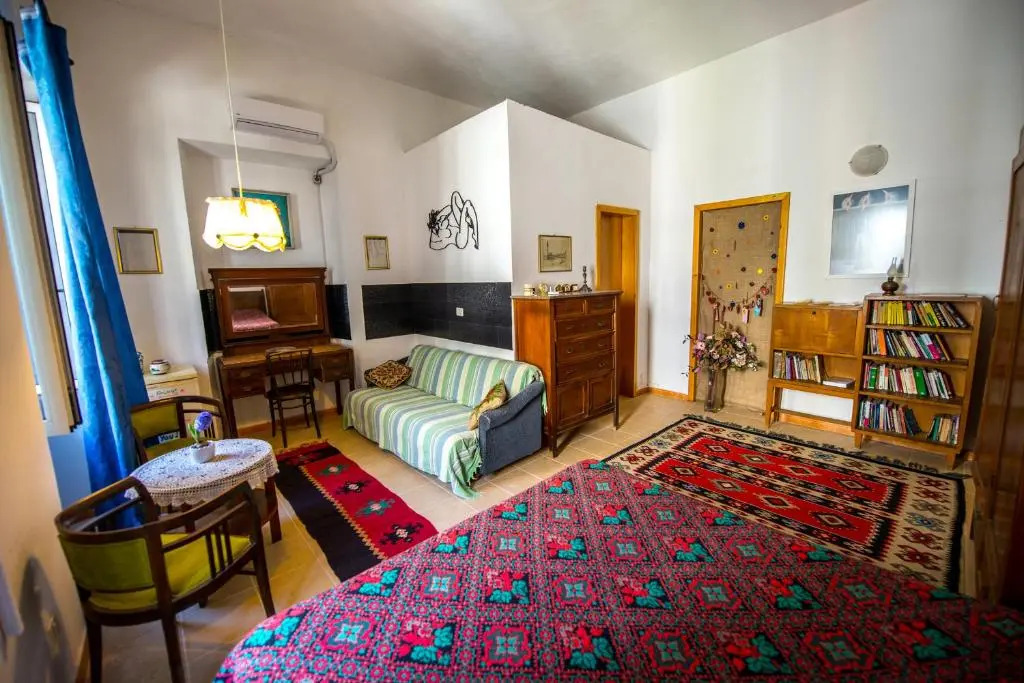 Mi Casa es Tu Casa - Shkodra Backpackers Hostel