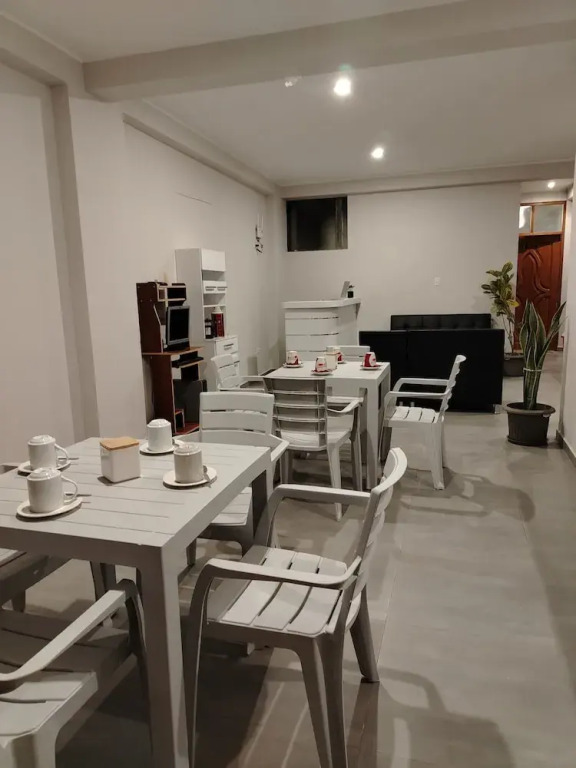 Mmarros Inn