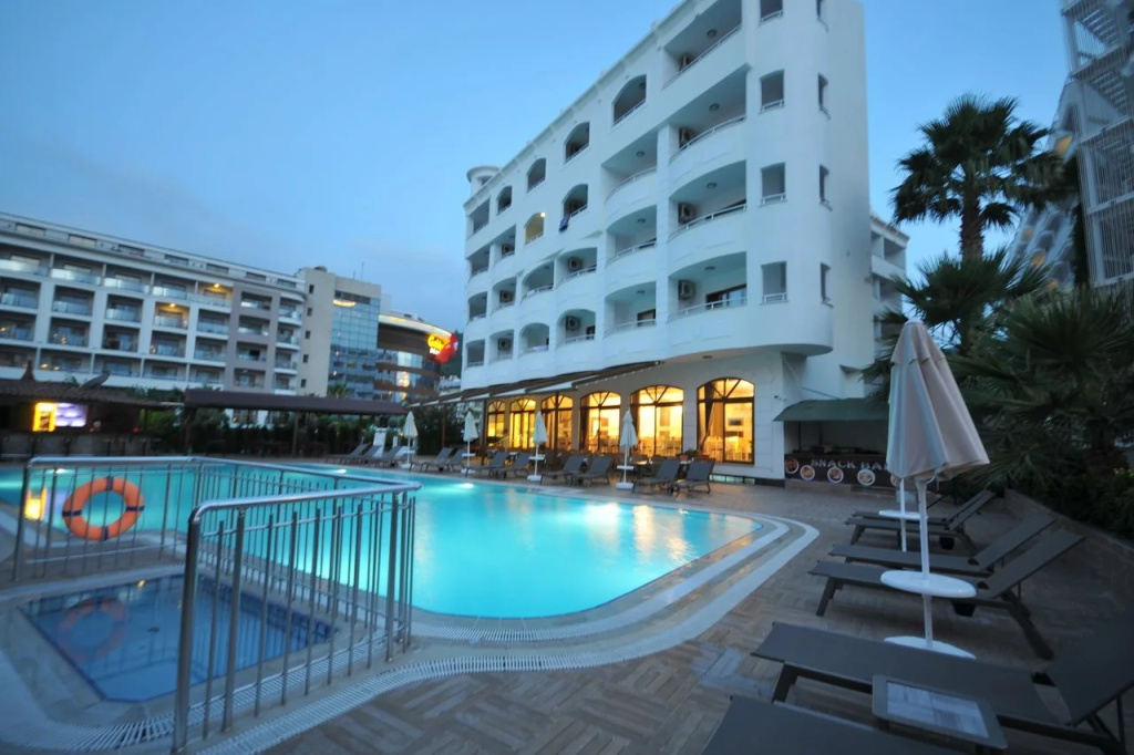 My Dream Hotel