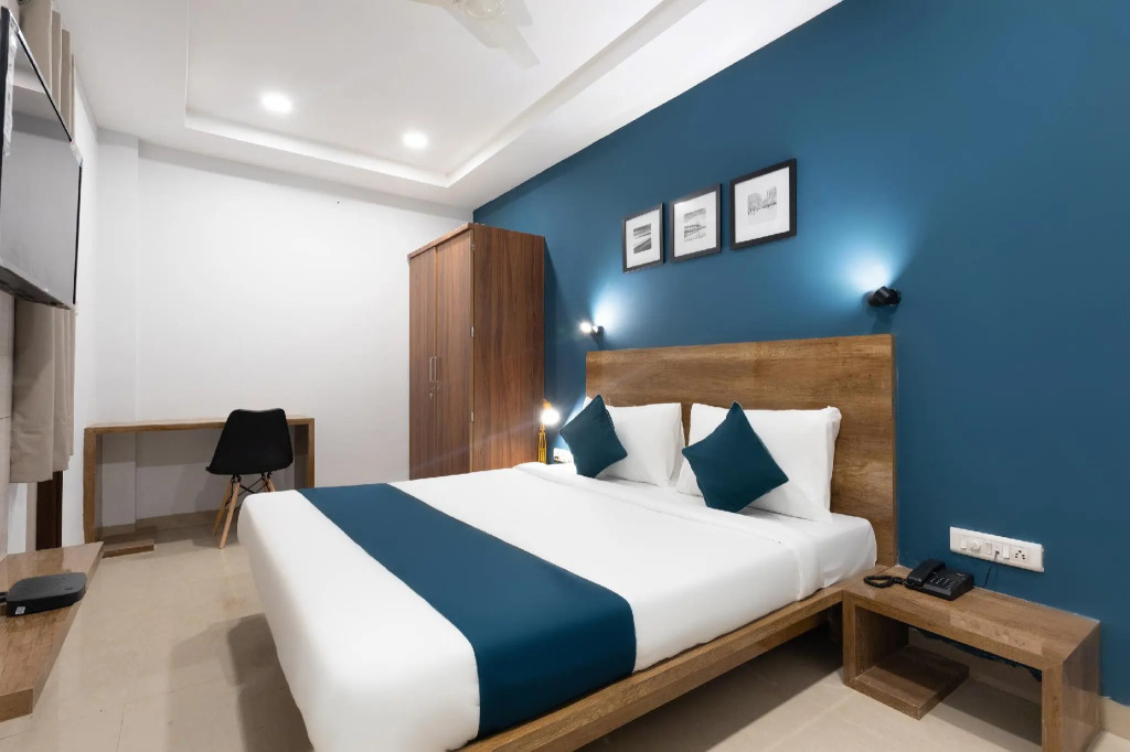 SilverKey Executive Stays 42710 Mahalaxmi Nagar