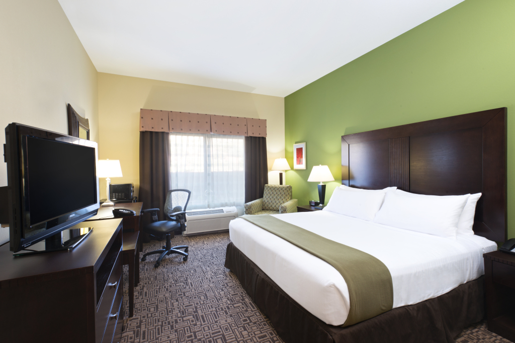 Holiday Inn Express & Suites Richfield by IHG