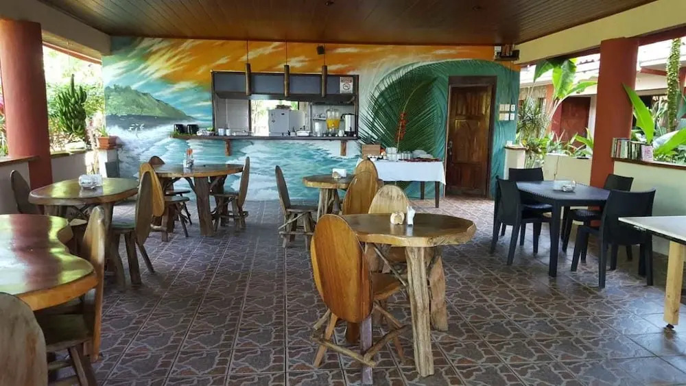Hotel Sandpiper