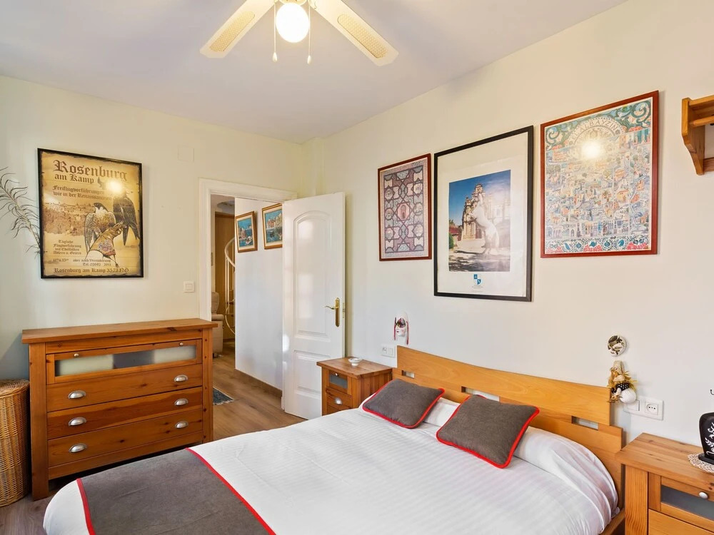 Quaint Apartment in Granda With Terrace