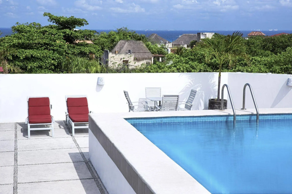 Hotel Los Itzaes by 5th av