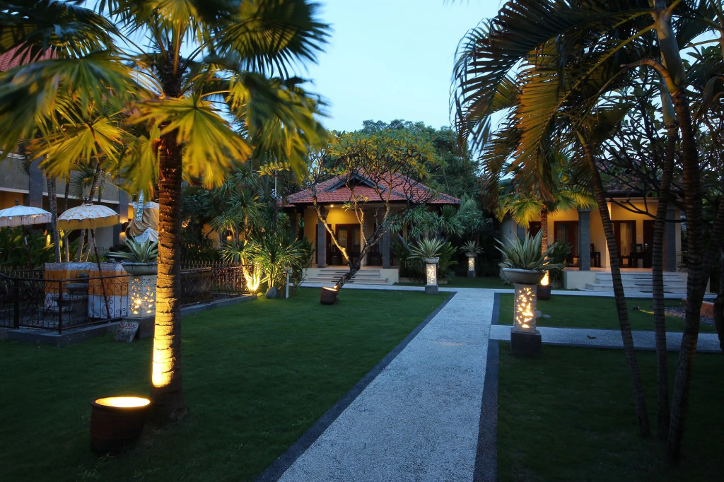 Adhi Jaya Hotel
