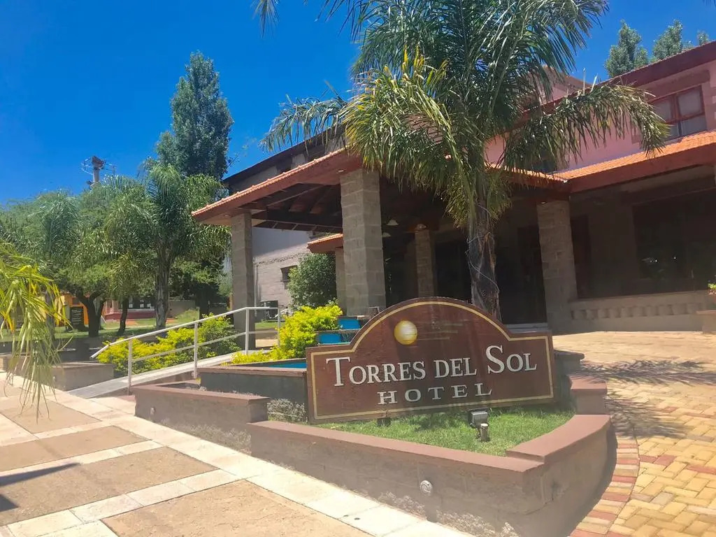 Hotel Torres del Sol