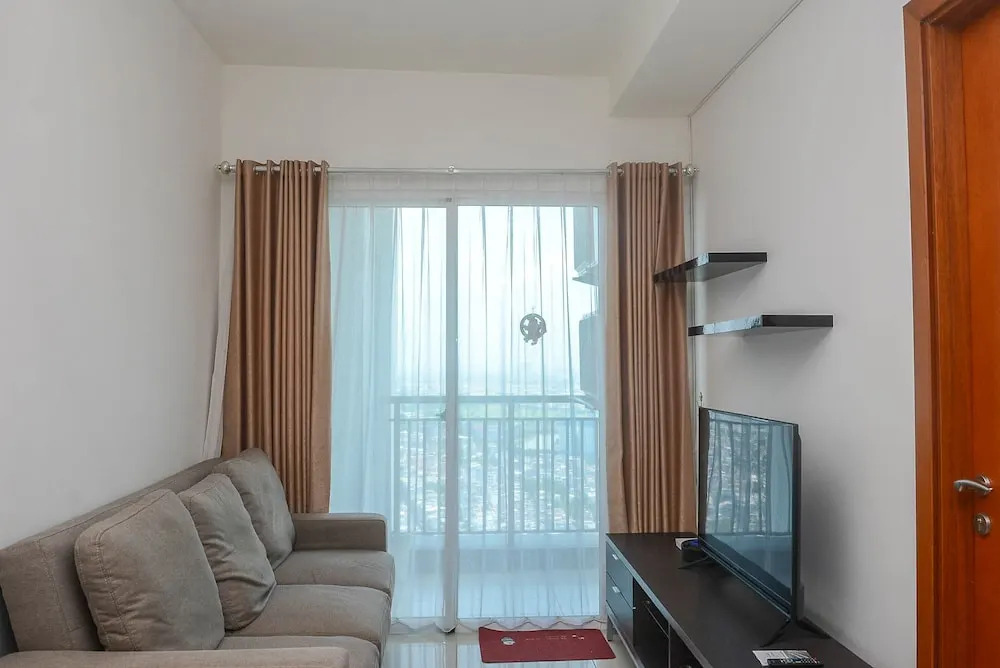 Chic And Cozy 1Br Apartment At Green Bay Condominium