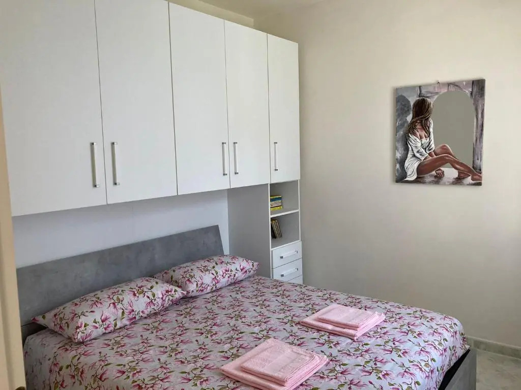 Appartamento a Peschiera del Garda con piscina ID I00538