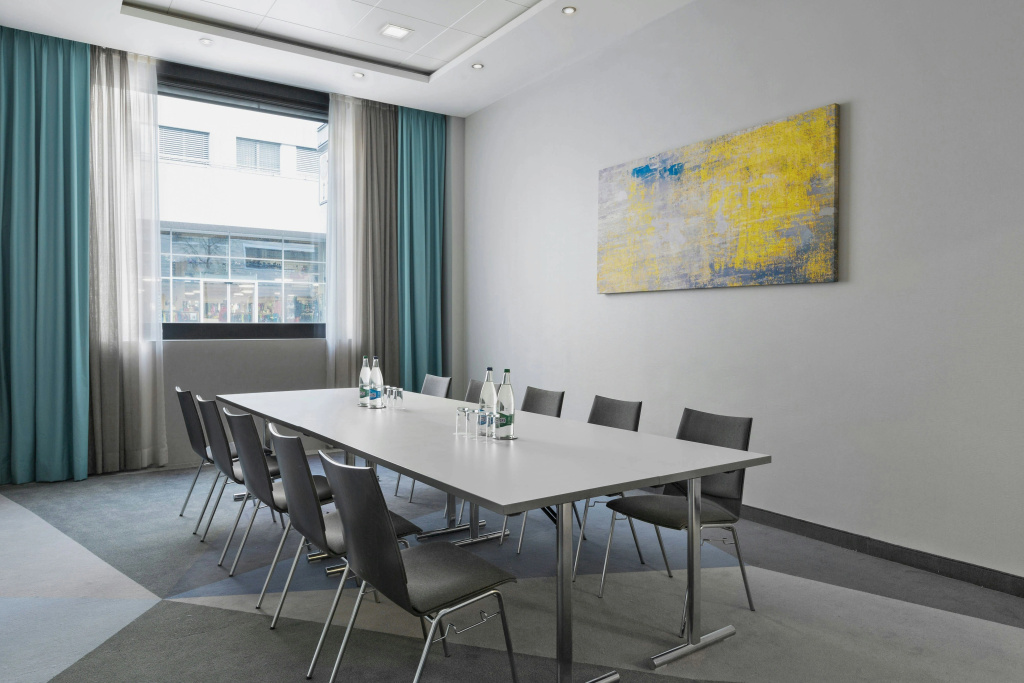 Courtyard by Marriott Zurich North