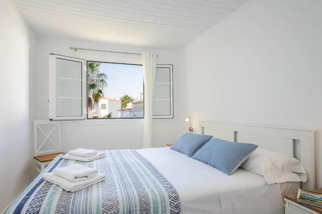 Apartamento nuevo en complejo exclusivo- A12